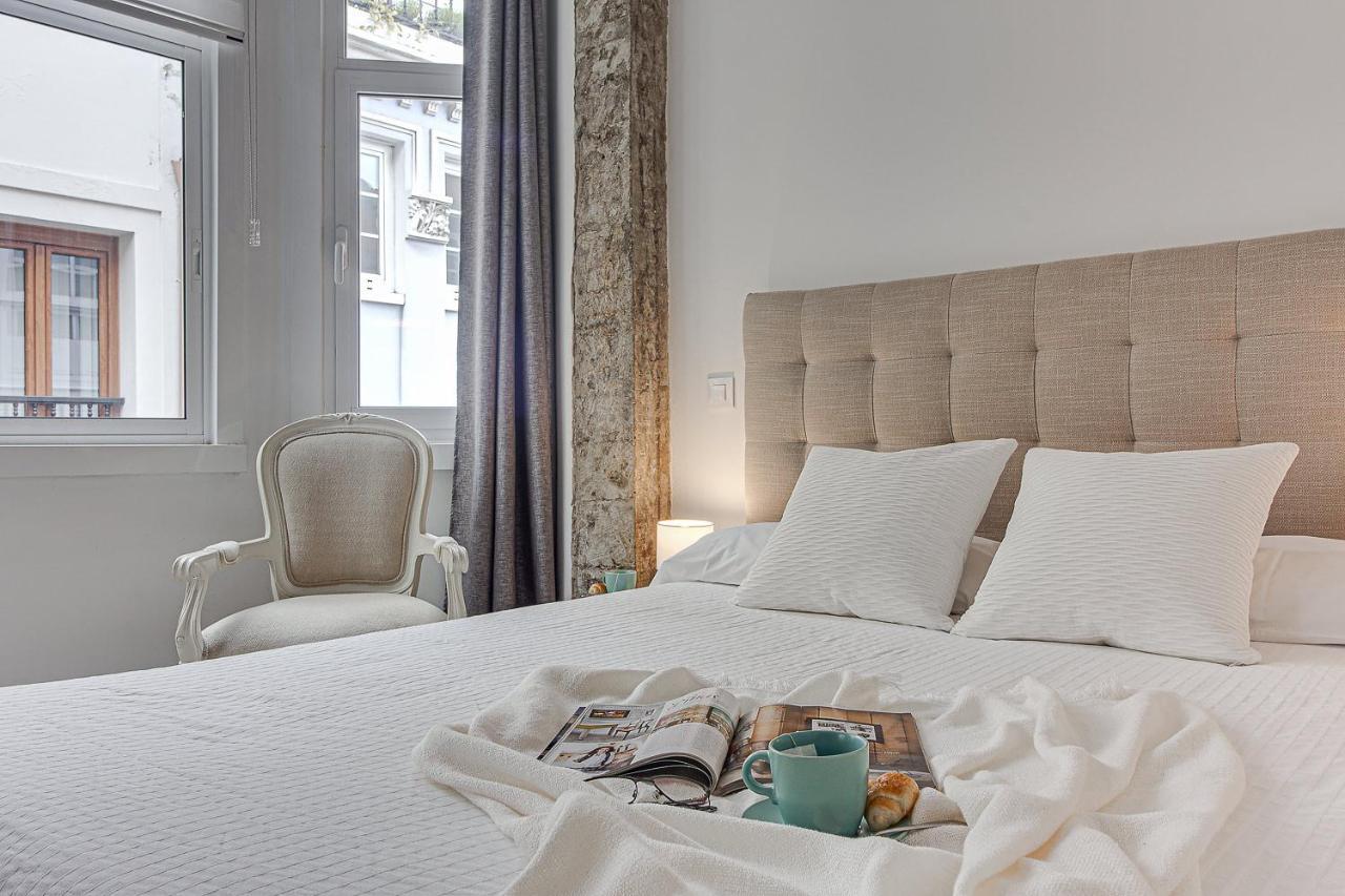 Central Square Deluxe Apartment A Coruna Bagian luar foto