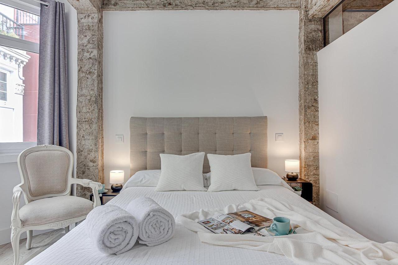 Central Square Deluxe Apartment A Coruna Bagian luar foto